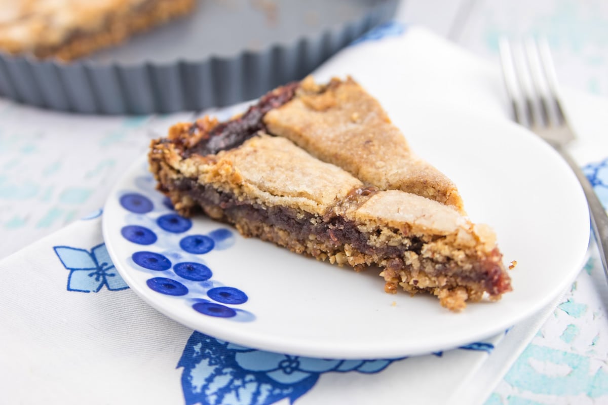 Gluten Free Passover Linzer Tart: hazelnut, almond, and walnut crust with a layer of raspberry jam. {Bunsen Burner Bakery}