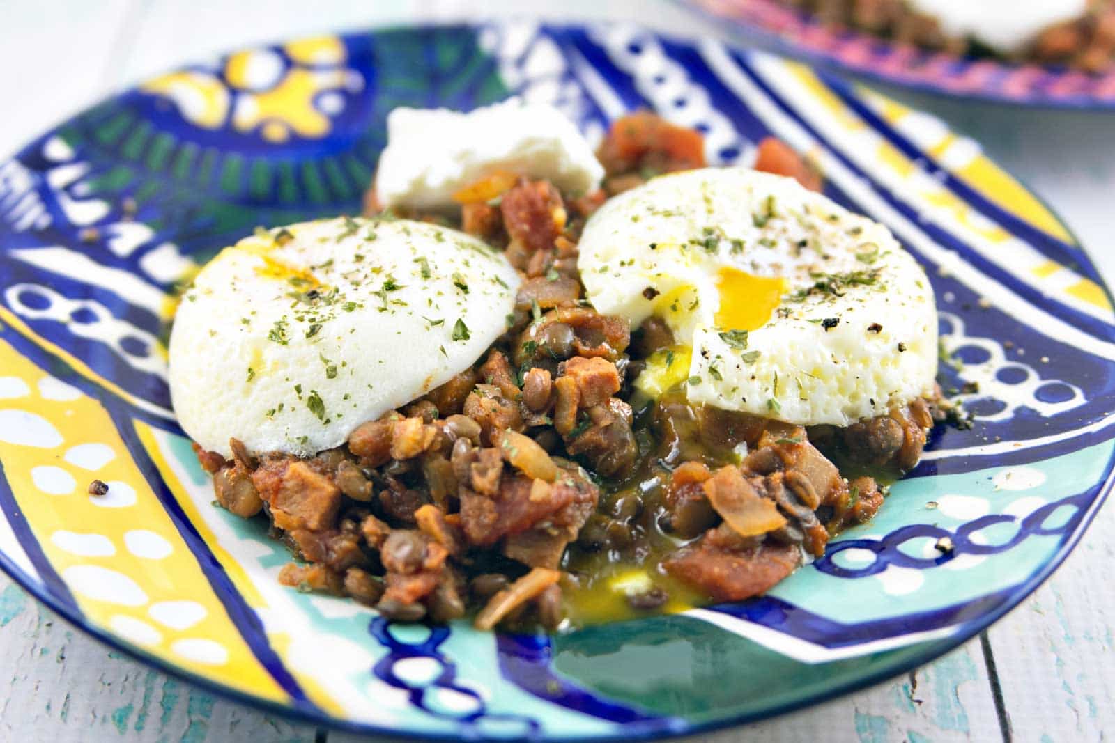 Indian Spiced Lentils with Poached Eggs: a fast, healthy dinner for the whole family - gluten free and vegetarian! {Bunsen Burner Bakery}