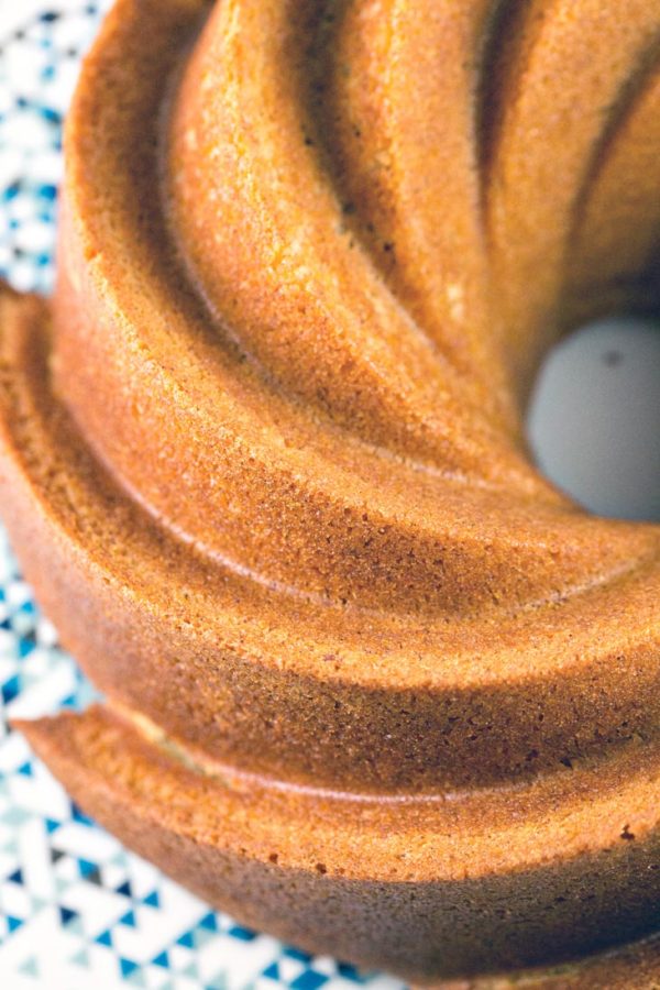 Cinnamon Clementine Bundt Cake: An easy one-bowl bundt cake, packed full of cinnamon and clementine zest, covered with cinnamon cream cheese frosting. {Bunsen Burner Bakery}