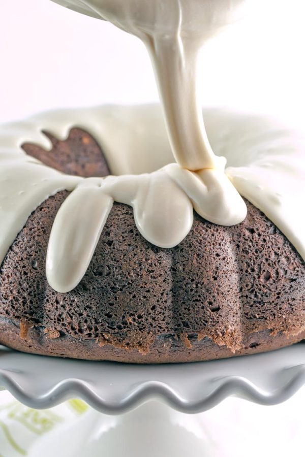 Irish Cream Bundt Cake Recipe  Delicious Irish Desserts - Global Bakes