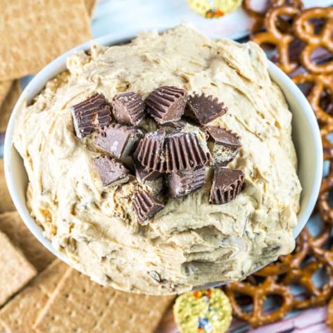 Peanut Butter Cup Cheesecake Dip: 7 ingredients and 5 minutes are all you need for this decadent but easy make-ahead dessert dip. Perfect for parties and tailgates! {Bunsen Burner Bakery} #peanutbuttercups #dips #dessertdip #superbowlparty