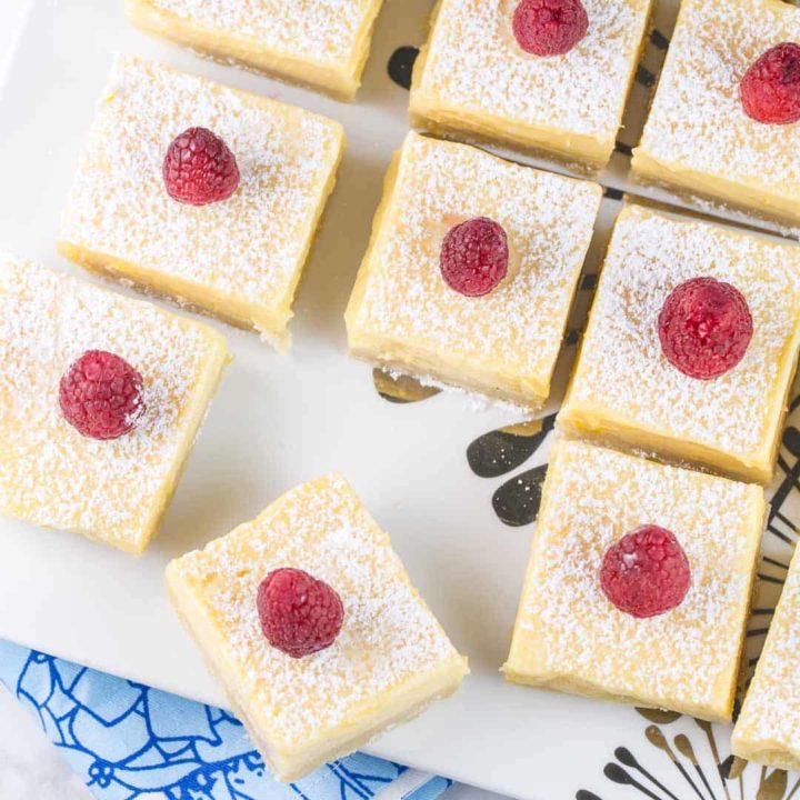 Lemon Pie Bars: goodbye, cakey lemon squares -- these lemon pie bars are made with a creamy curd-like custard, jam packed with lemon flavor, and a crisp shortbread crust. {Bunsen Burner Bakery} #lemonsquares #lemonbars #lemonpie #lemon