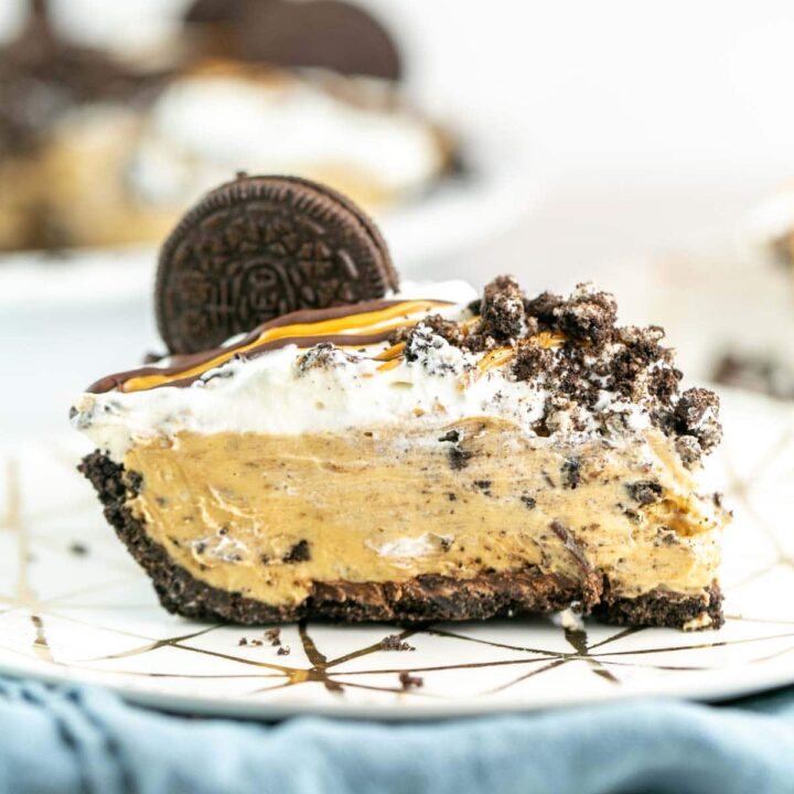 peanut butter pie with an oreo crust