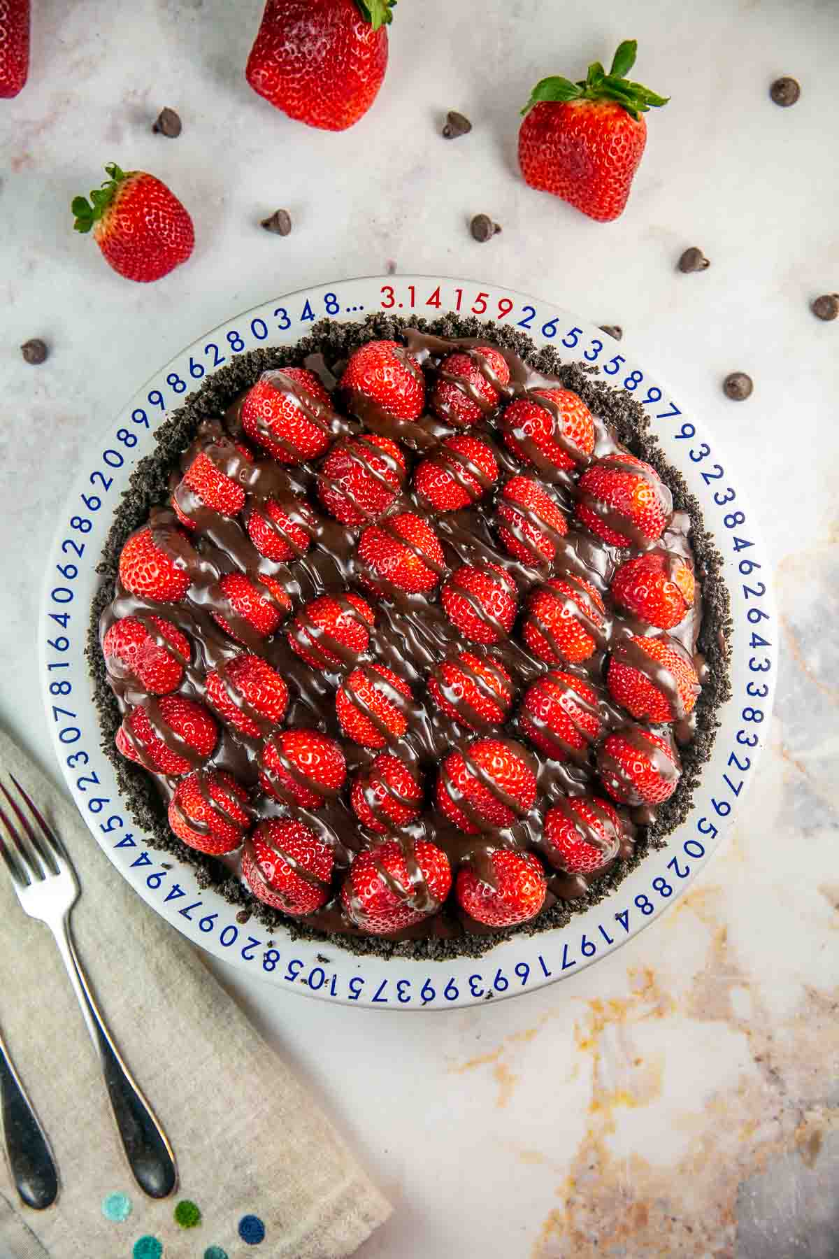 Chocolate Strawberry Pie in a pie pan on the counter.