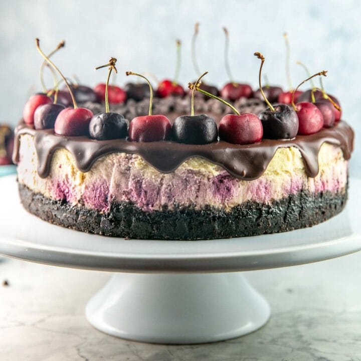 cheesecake with chocolate and cherries