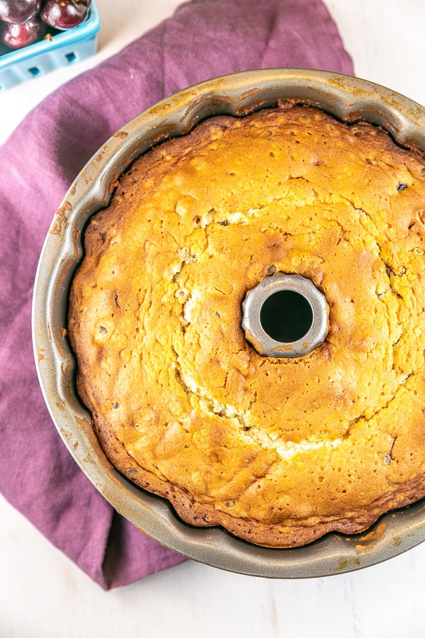 freshly baked pound cake cooling in the bundt pan