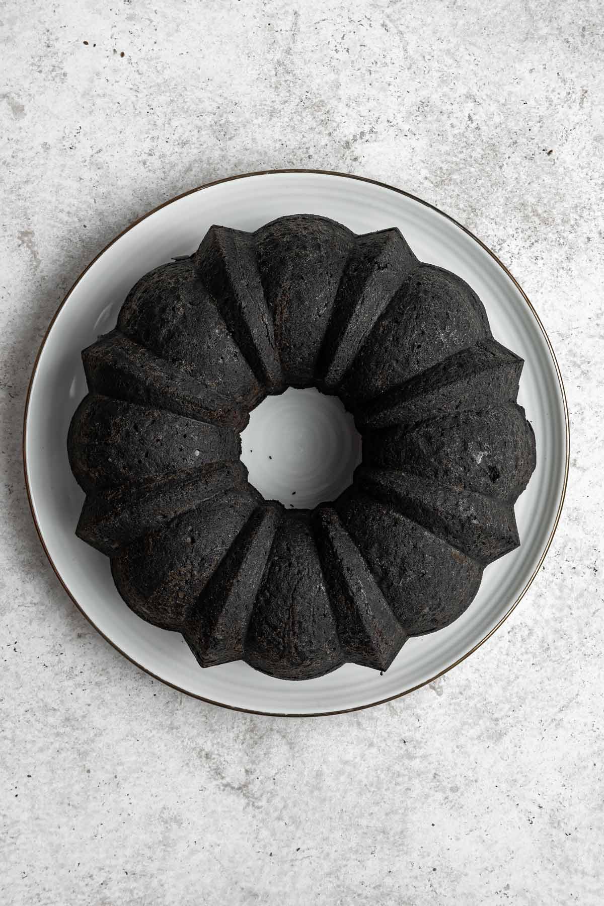 Cookies and Cream Oreo Bundt Cake Bunsen Burner Bakery