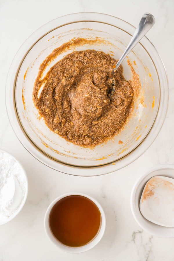 filling used to make pumpkin cinnamon rolls.