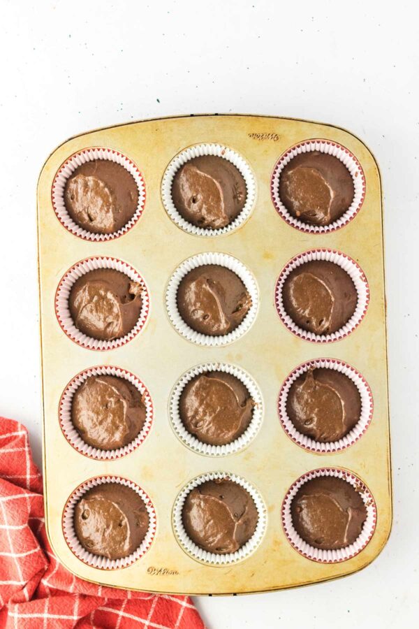 chocolate strawberry cupcakes before baking.